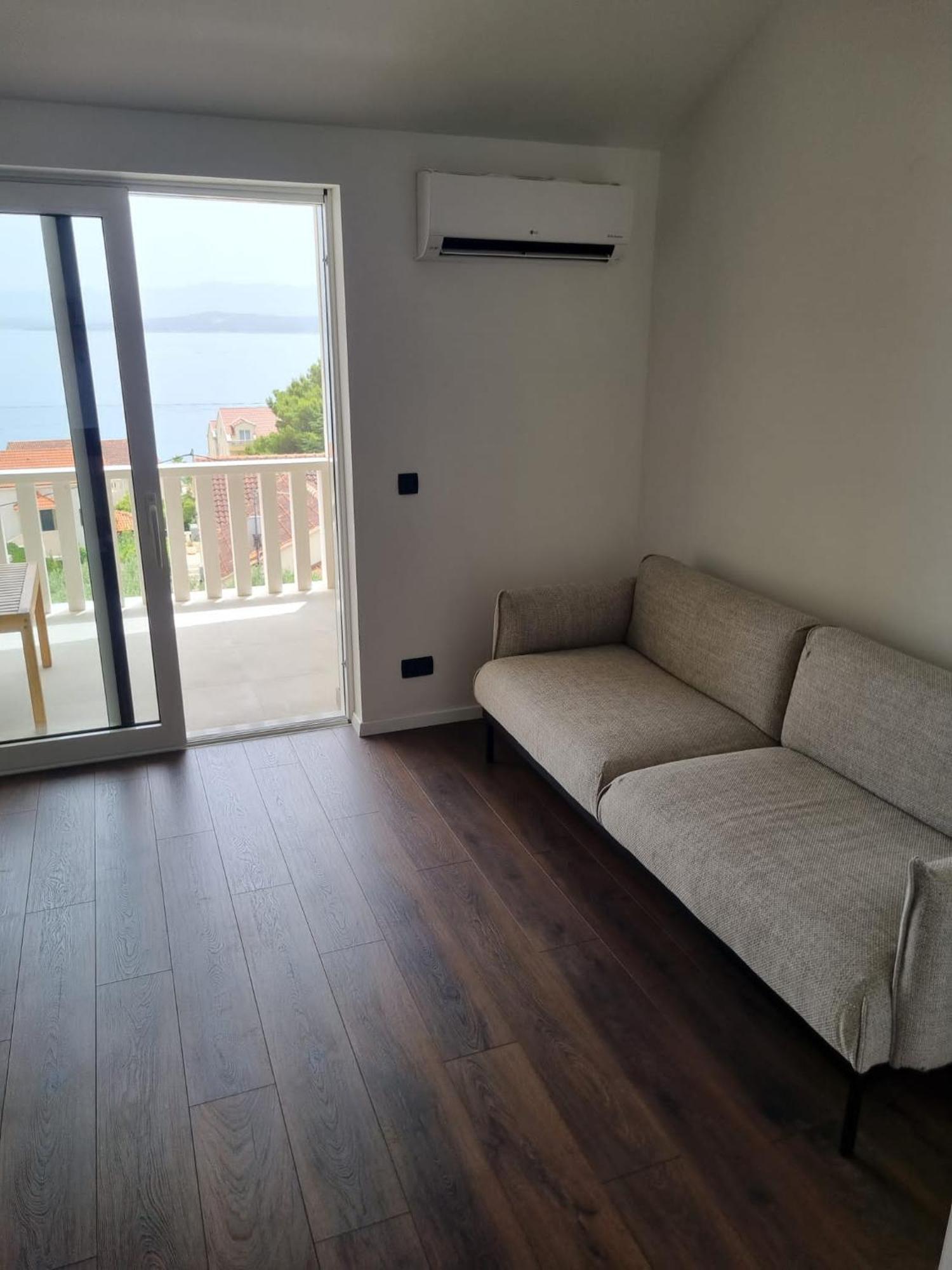 Superior Apartments Luka Bol Luaran gambar